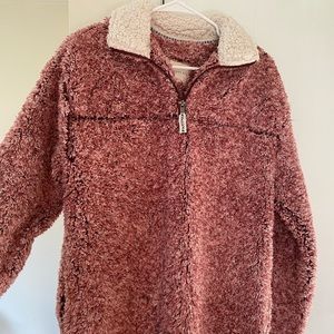 WOMENS LARGE FUZZY PULLOVER